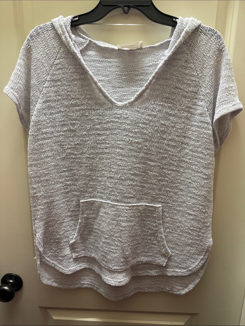 lavender field Light Gray Hooded Short-Sleeve Pullover